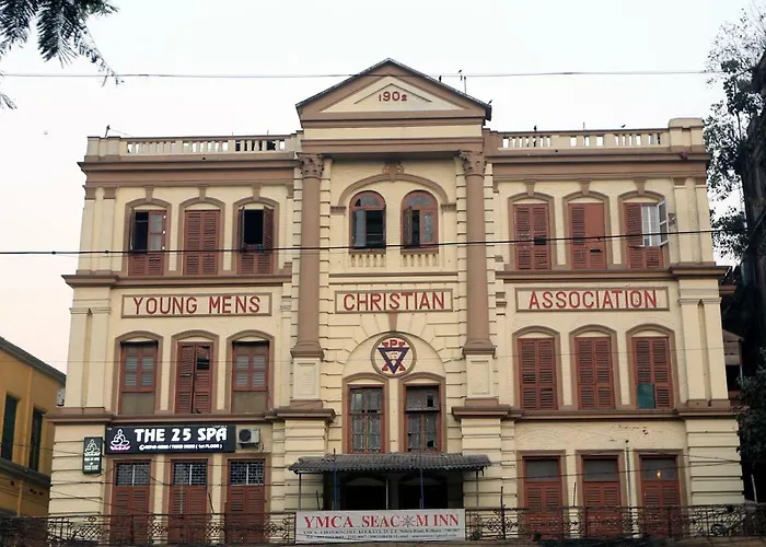 Ymca Seacom Inn